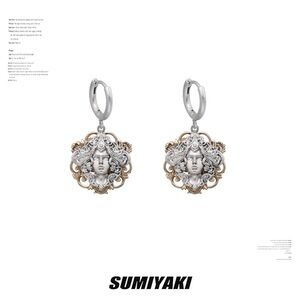 Unique Earning!! From an independent designer.